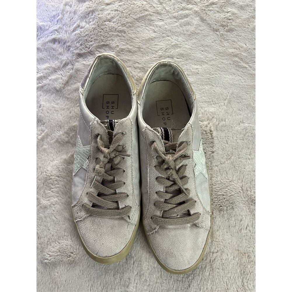 Shu Shop Women's Gray Suede Sneakers Size 7.5 Casual Lace Up - Picture 5 of 9